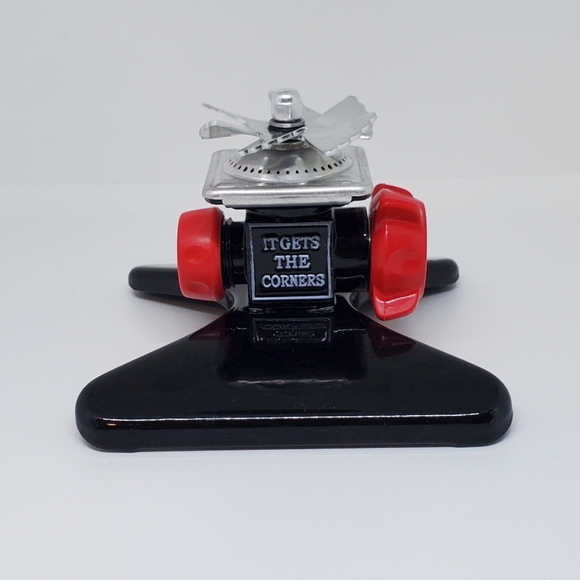 Rotary Lawn & Garden Sprinkler - Picture 4 of 6